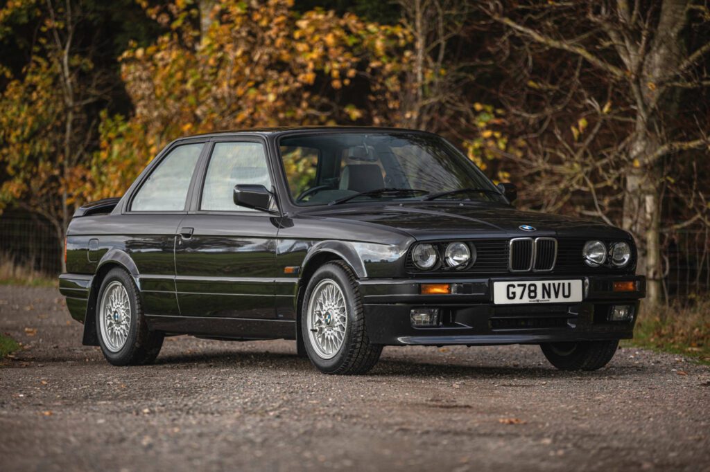 1990 BMW 325i Sport (E30)