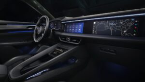 2024 Porsche Macan Interior