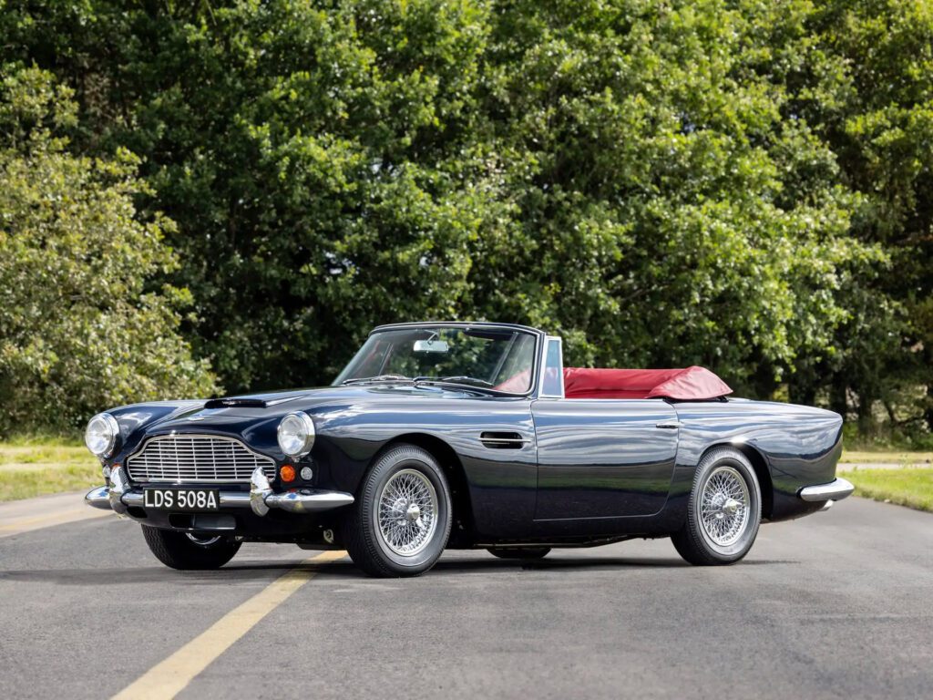 Aston Martin DB4 Convertible