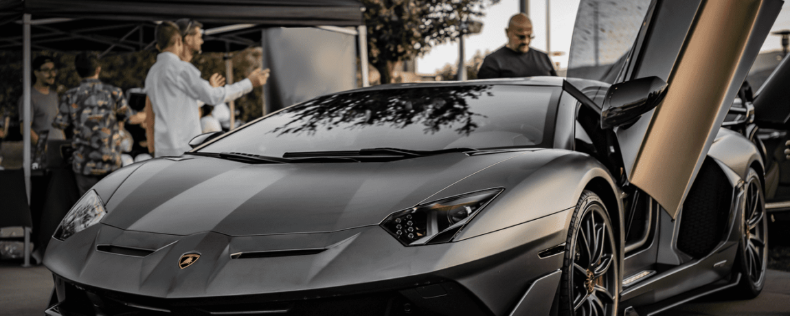 Shed a Tear as the Final Lamborghini Aventador Rolls Off the Line