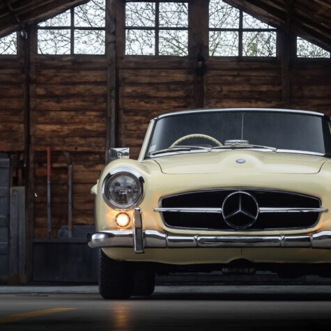 Mercedes Benz Header